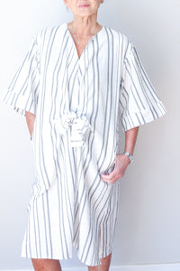 Collarless Front Tie Dress White/Black Stripe