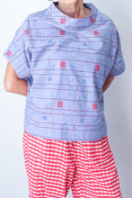 Top Blue Square Pattern